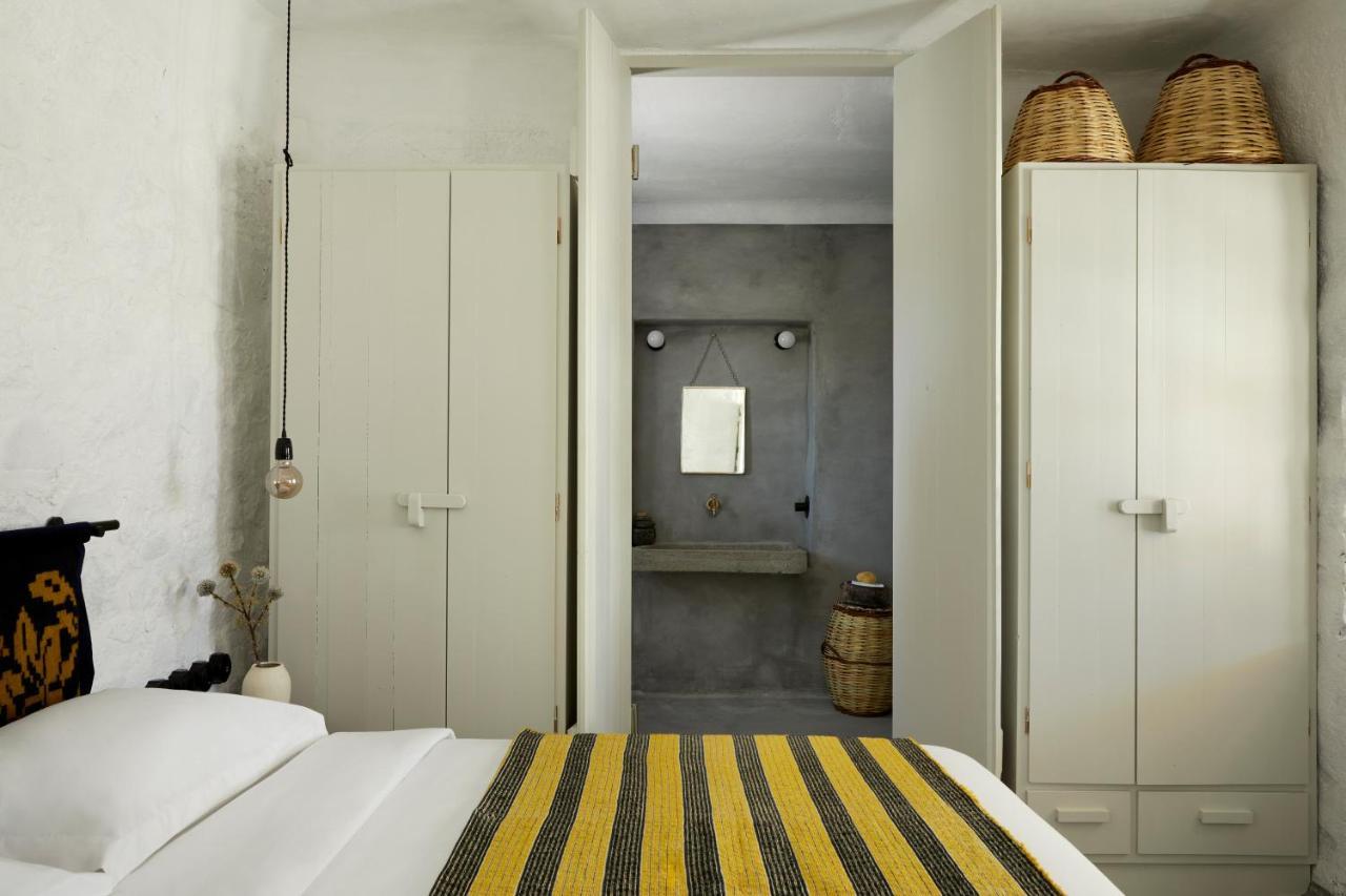 Отель Santa Irini Retreat Тирасия Экстерьер фото