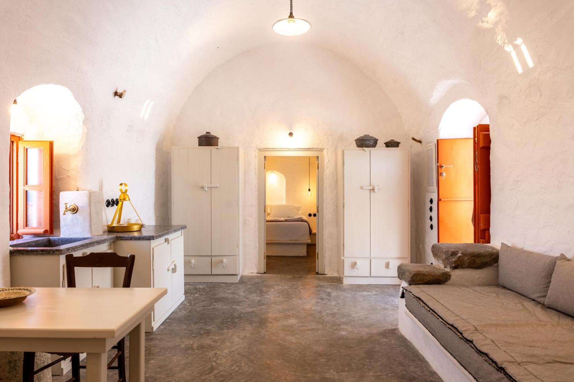 Отель Santa Irini Retreat Тирасия Экстерьер фото